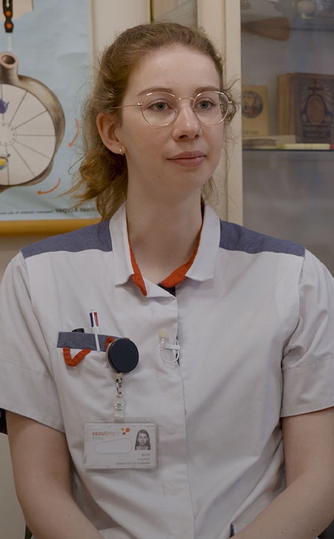 Marie, oud-studente Health Care Management aan HOGENT.