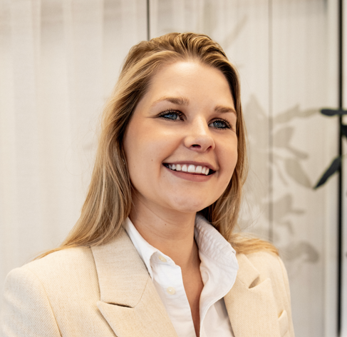 portretfoto Charlotte Verschaeren, oud-studente voedings- en dieetkunde aan HOGENT