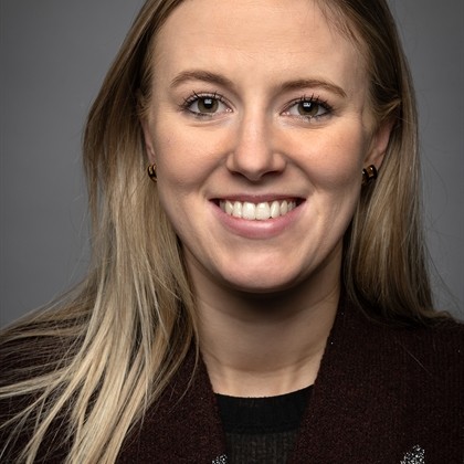 Nena Janssens, studietrajectbegeleider van het graduaat juridisch-administratieve ondersteuning