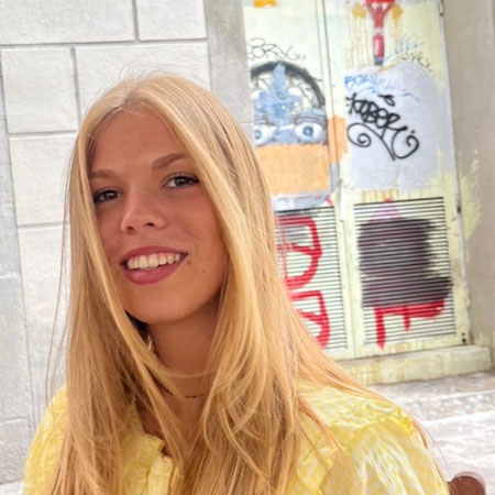 Pauline De Clercq, studente uit de afstudeerrichting business lab van de bachelor bedrijfsmanagement aan HOGENT.