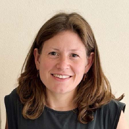 Portretfoto van Alison_Depourcq, studietrajectbegeleider aan HOGENT.