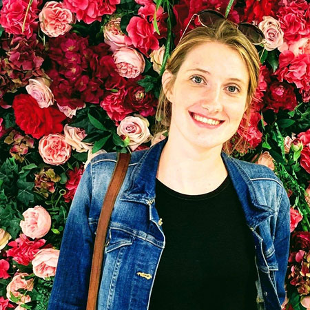 Enola Vanlerberghe, oud-studente textieltechnologie aan HOGENT.