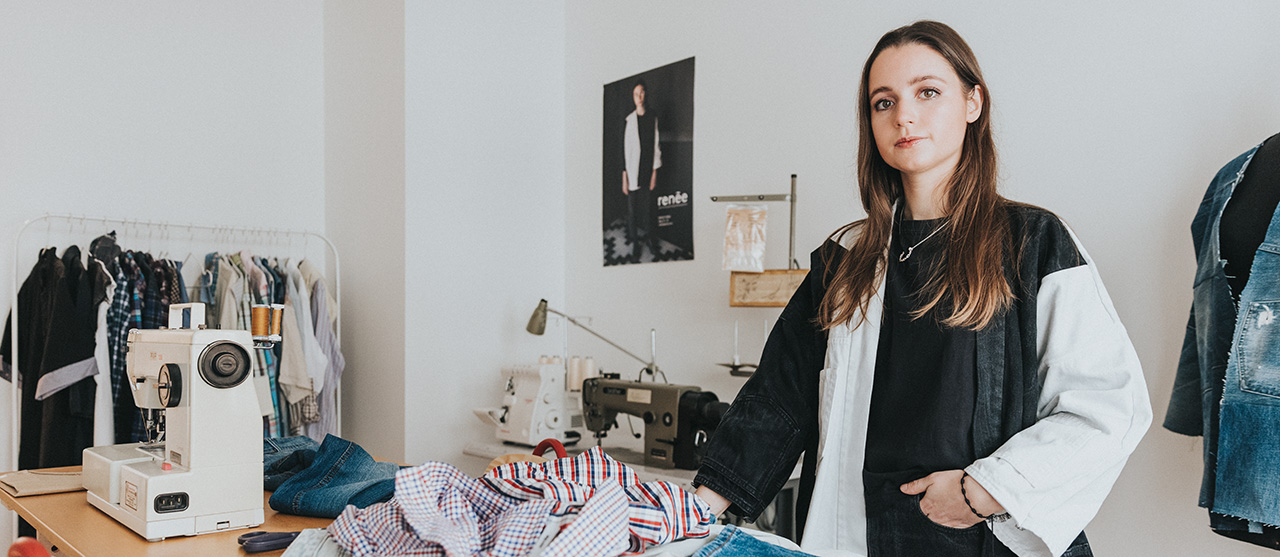 Foto Bachelor in de modetechnologie